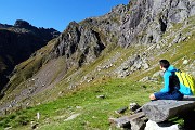 17  Sul sentiero 108 con vista verso il canalino di salita 